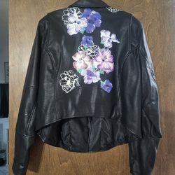 Torrid Size 1 Vegan Leather Moto Zipper Floral Jacket 
