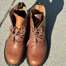 Doc Marten Boots