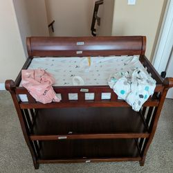 Delta Children Eclipse Changing Table