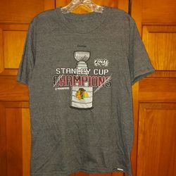YOUTH XL-18 CHICAGO BLACKHAWKS 2015 STANLEY CUP CHAMPIONS REEBOK SHIRT 