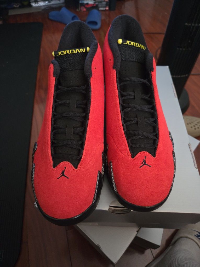 jordan 14 ferrari sz 11