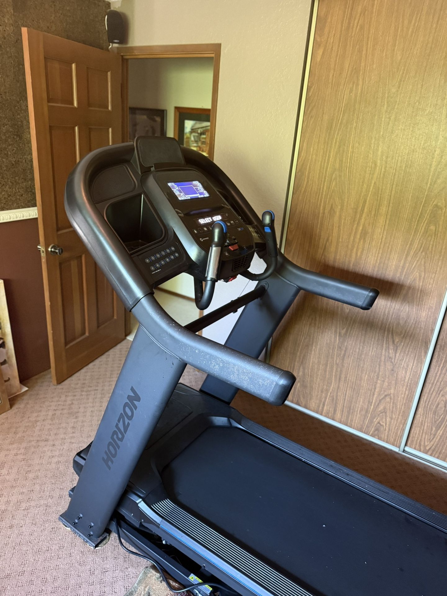 Horizon Fitness 7.4 Treadmill