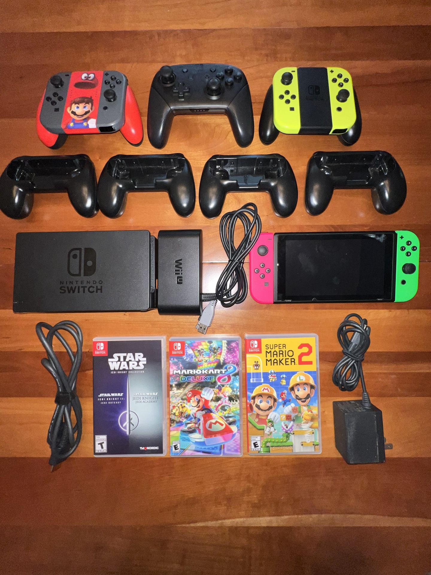 Nintendo Switch Bundle Sale & Amiibos