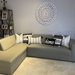 BONDED LEATHER SECTIONAL SOFA - SILLONES NUEVOS 