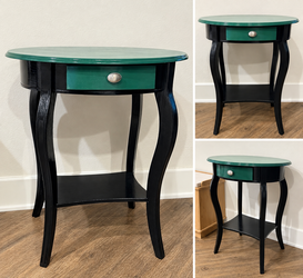 Vintage Green & Black Accent Table / Nightstand – Curved Legs