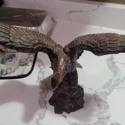 Large Eagle sculpture