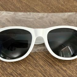 White Sunglasses Stella Rosa