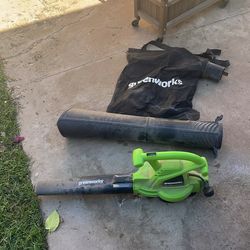 Greenworks Corded Electric Leaf Blower/Mulcher/Vacuum