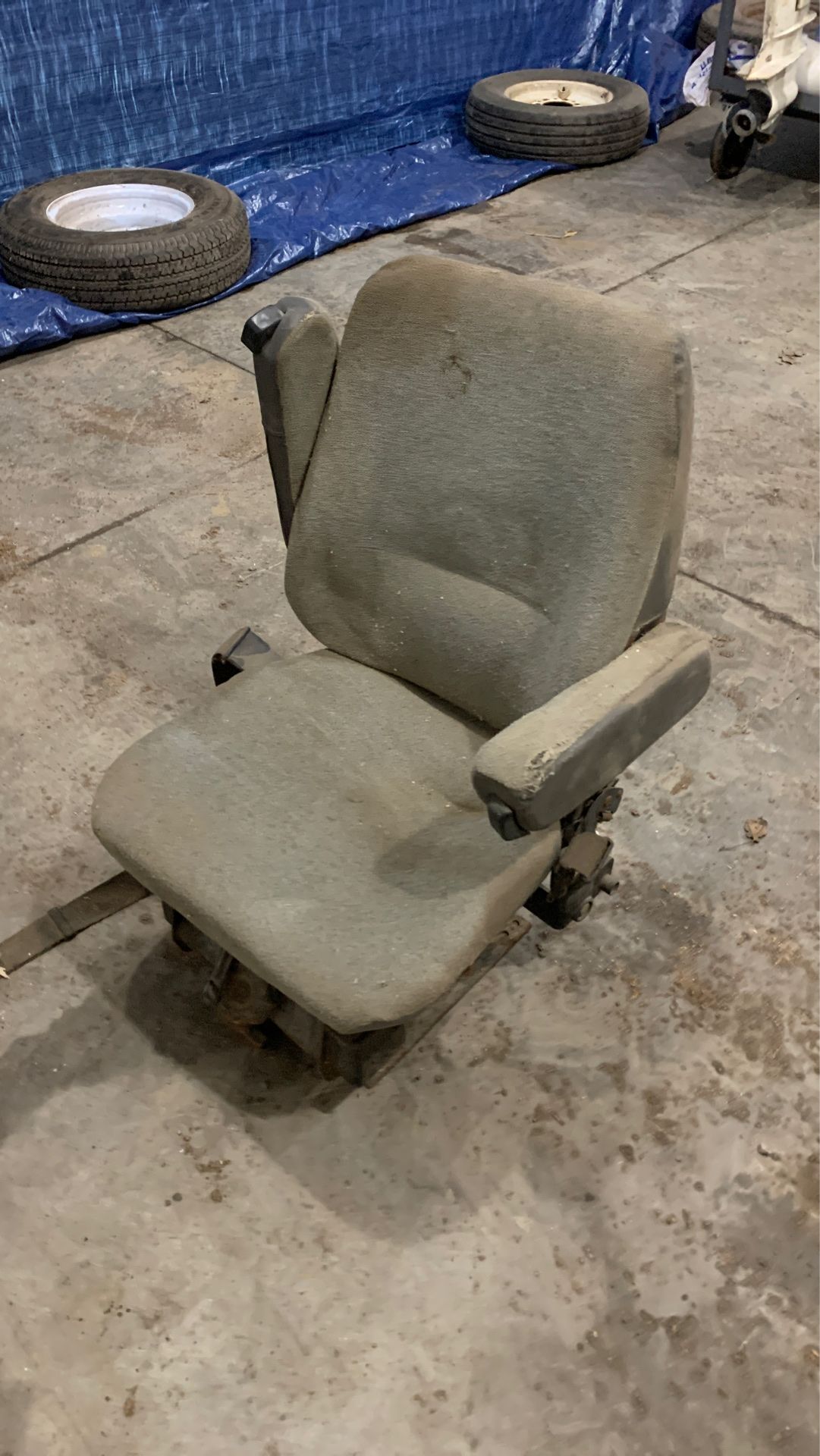 Tractor chair