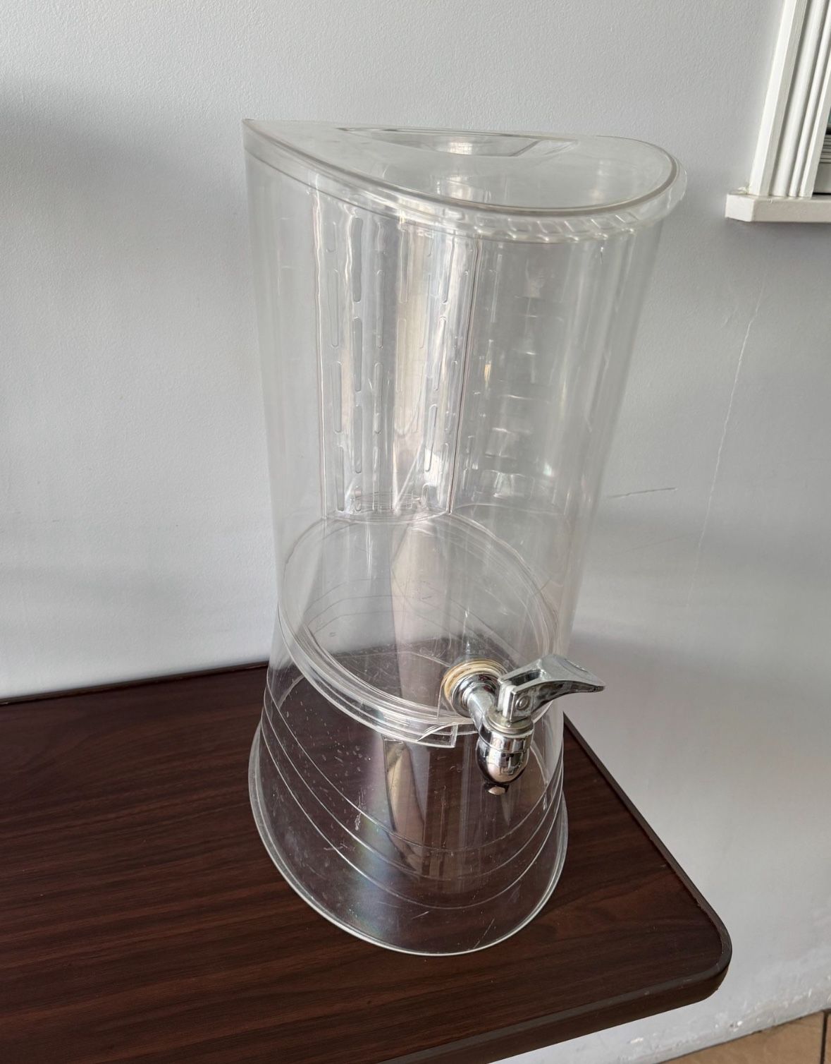 Water Dispenser