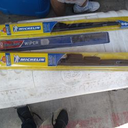 Windshield Wipers 