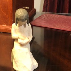 Angel Of Wisdom Figure Girl Reading Sculpted Hand Paint Girl With A Book From. Willow Tree Demdaco