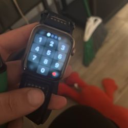 Apple Watch Series 5 