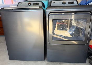 GE Washer and Dryer Set – Diamond Gray