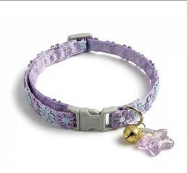 Premium Adorable 1 Piece Adjustable Pet Collar with Ornaments and Bell, Suitable for Cats and Small Dogs with Floral Decorations Sof Material Adjustab