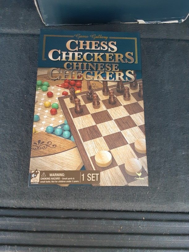 CHESS/CHECKERS GAME