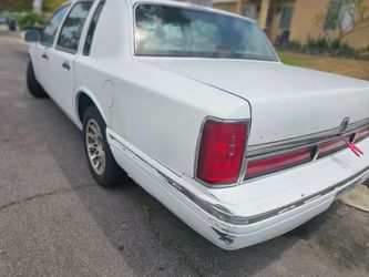 1997 Lincoln Town Car