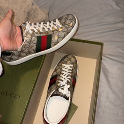 GUCCI SHOES ORIGINAL $400 NEW 