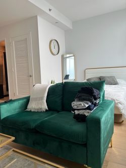 59” Love Seat