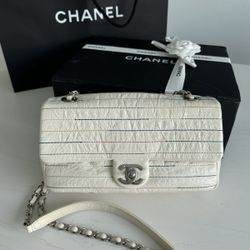 𝐂𝐡𝐚𝐧𝐞𝐥  White Bag 