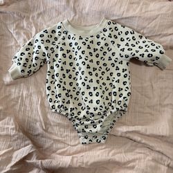 0-3 Leoprad sweater onsie