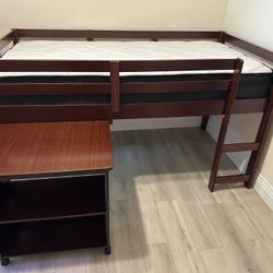 Really Nice twin bunk bed With Desk (can Be Removed) First $20 Takes!