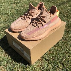 Yeezy 350 Clay