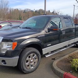 2014 Ford F-150 XLT_FULLY LOADED_LOW MILES