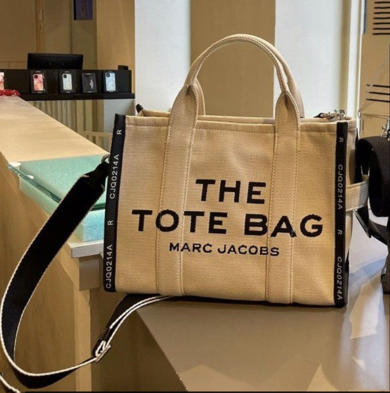 Pink Mini Marc Jacob's Tote Bag for Sale in Shoreline, WA - OfferUp