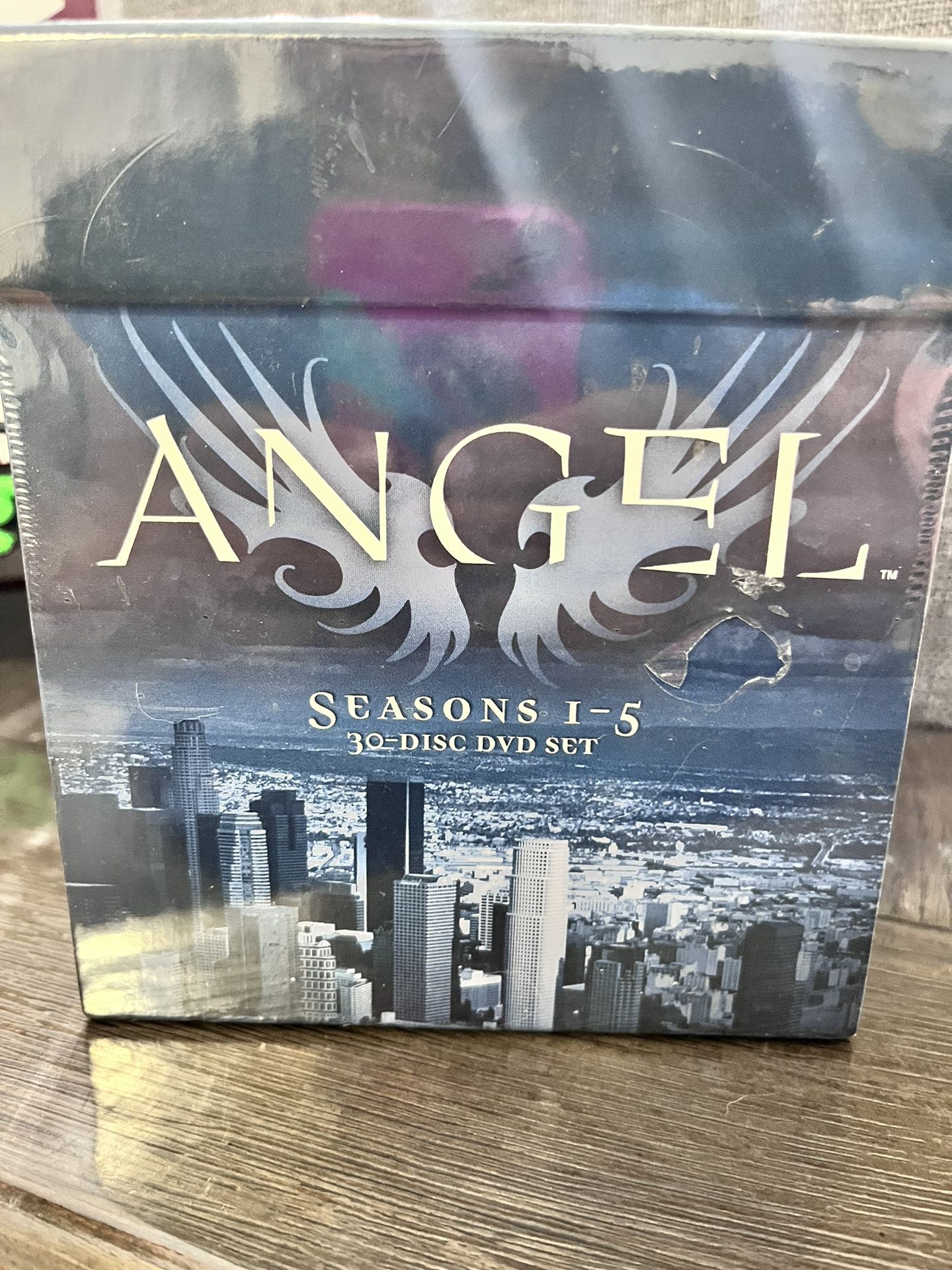 Angel - The Complete Series Limited Collector's Edition (DVD 30-Disc Set) SEALED