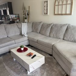 Gray Sectional In Excellent Condition - Great deal  