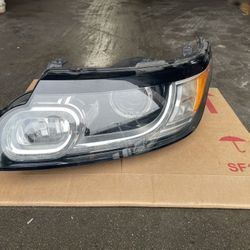 2017 Range Rover HID HeadLight Housing (Left - Driver Side) OEM DK62 13W030-FG 26F5-T2