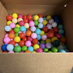 Soft Plastic Play Balls 