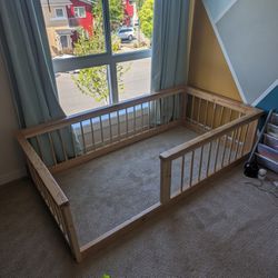 Montessori Bed ( Handmade)