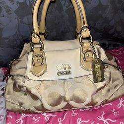 Coach Purse & Matching Wallet – Beige Signature Canvas