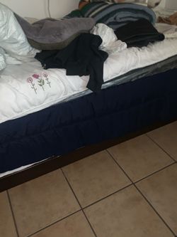 Full Complete Nice And Ready For A new home Twin Bed