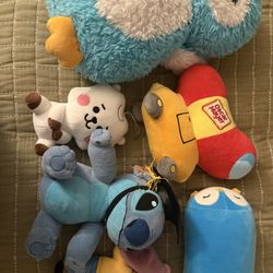 Random Plushies 