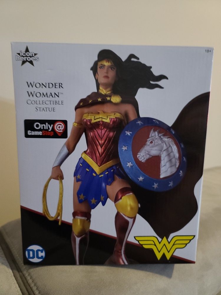 Wonder Woman DC Collectible Statue No.3284