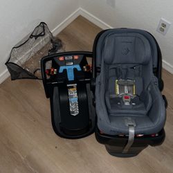 Mesa Uppa baby Car Seat And Bases
