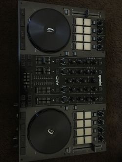 Gemini G4v turntable