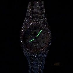 Luxury Style Bust Down Watch - Automatic Movement 