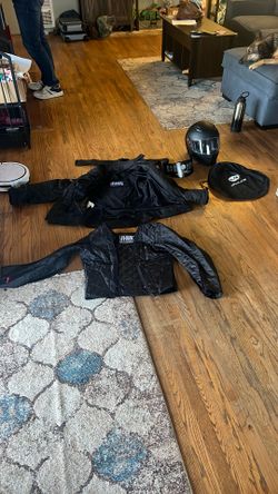 Women’s Motorcycle Jacket & Helmet Size Small- Brand New!