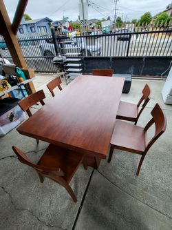 DINING TABLE SET