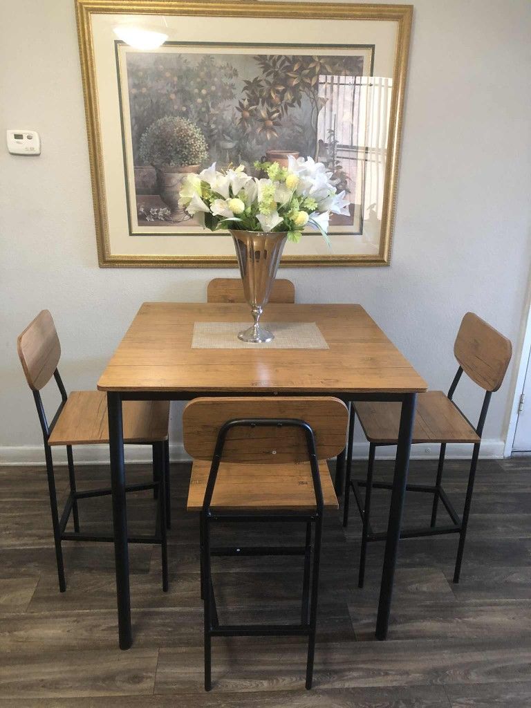 Counter Height Dining Table Set With 4 Chairs