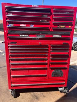 Mac Tools 27 drawer tool box