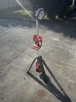 Milwaukee M18 Work Light
