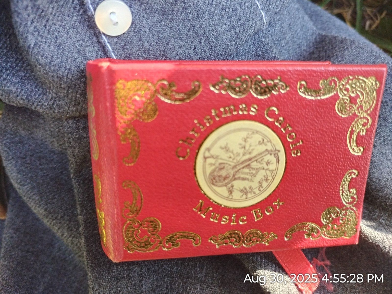 Pleasant Co. Samantha American Girl Music Box