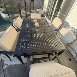 Outdoor Dining Set - (6) Person
