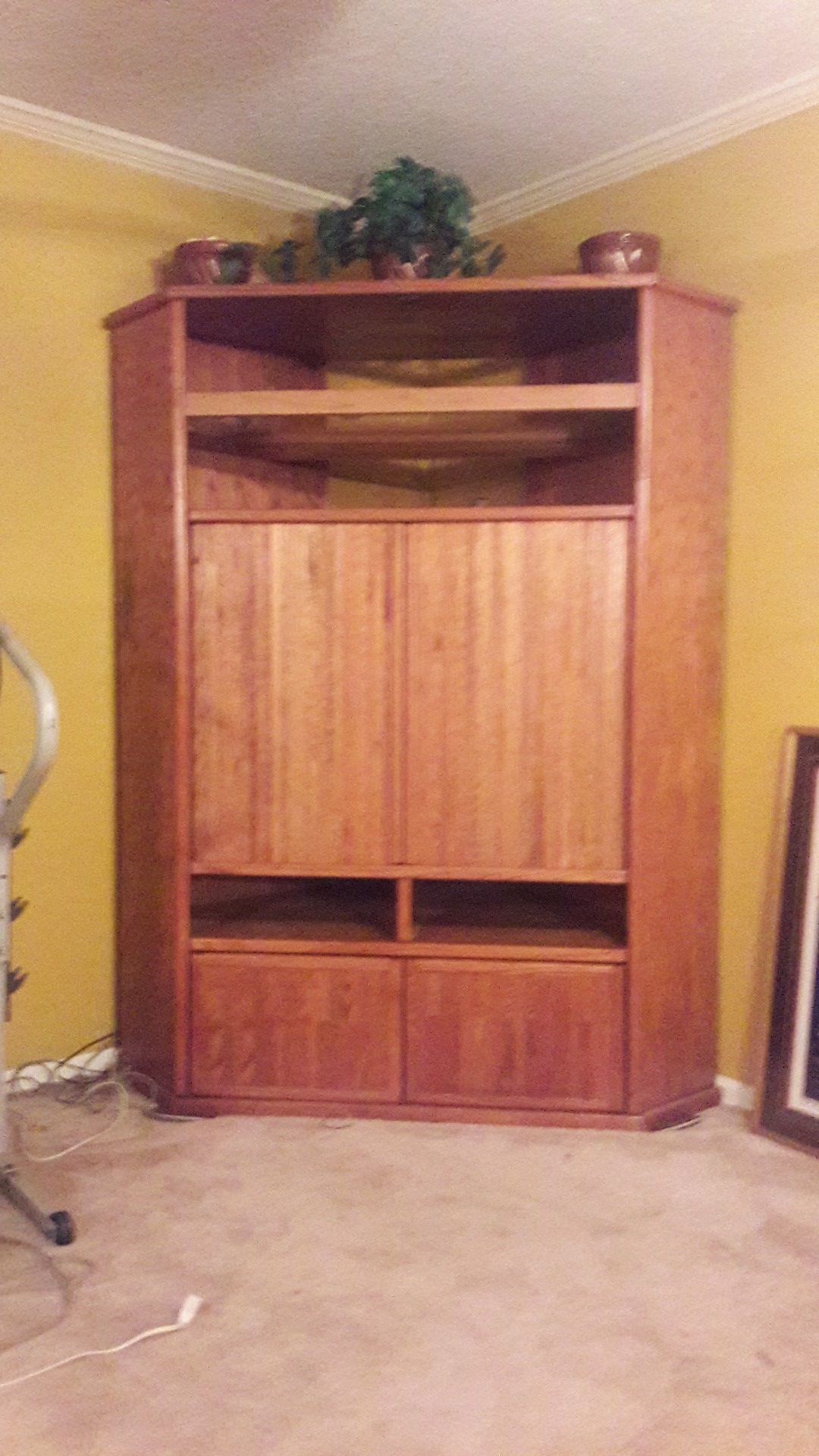 Flat screen Tv cabinet fits 50"