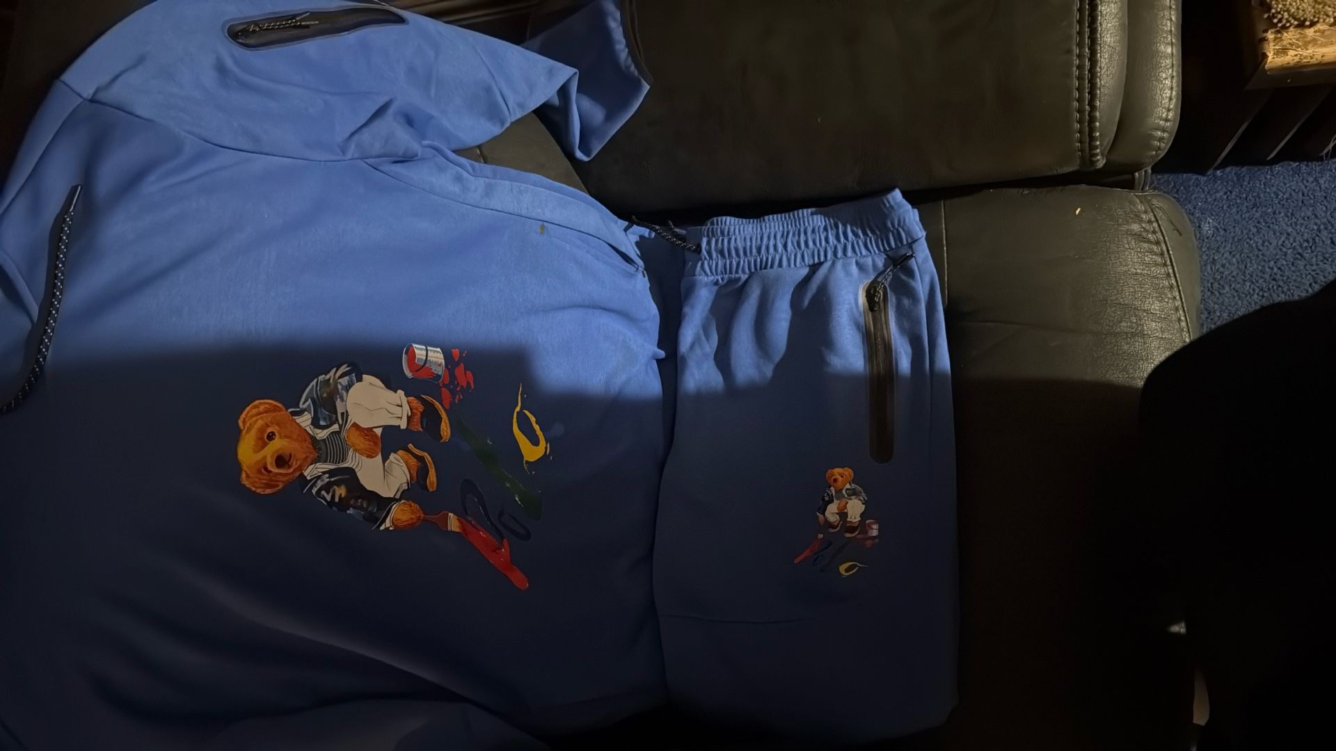 Polo Sweatsuit 2x 60$